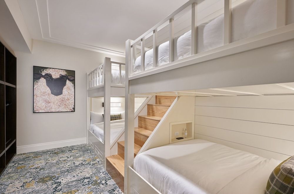 Family Suite, 2 Bedrooms, Balcony, Lake View