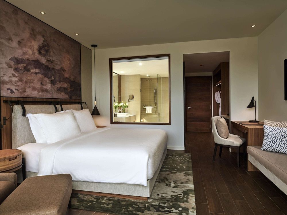 undefined Mövenpick Resort Waverly Phu Quoc 4