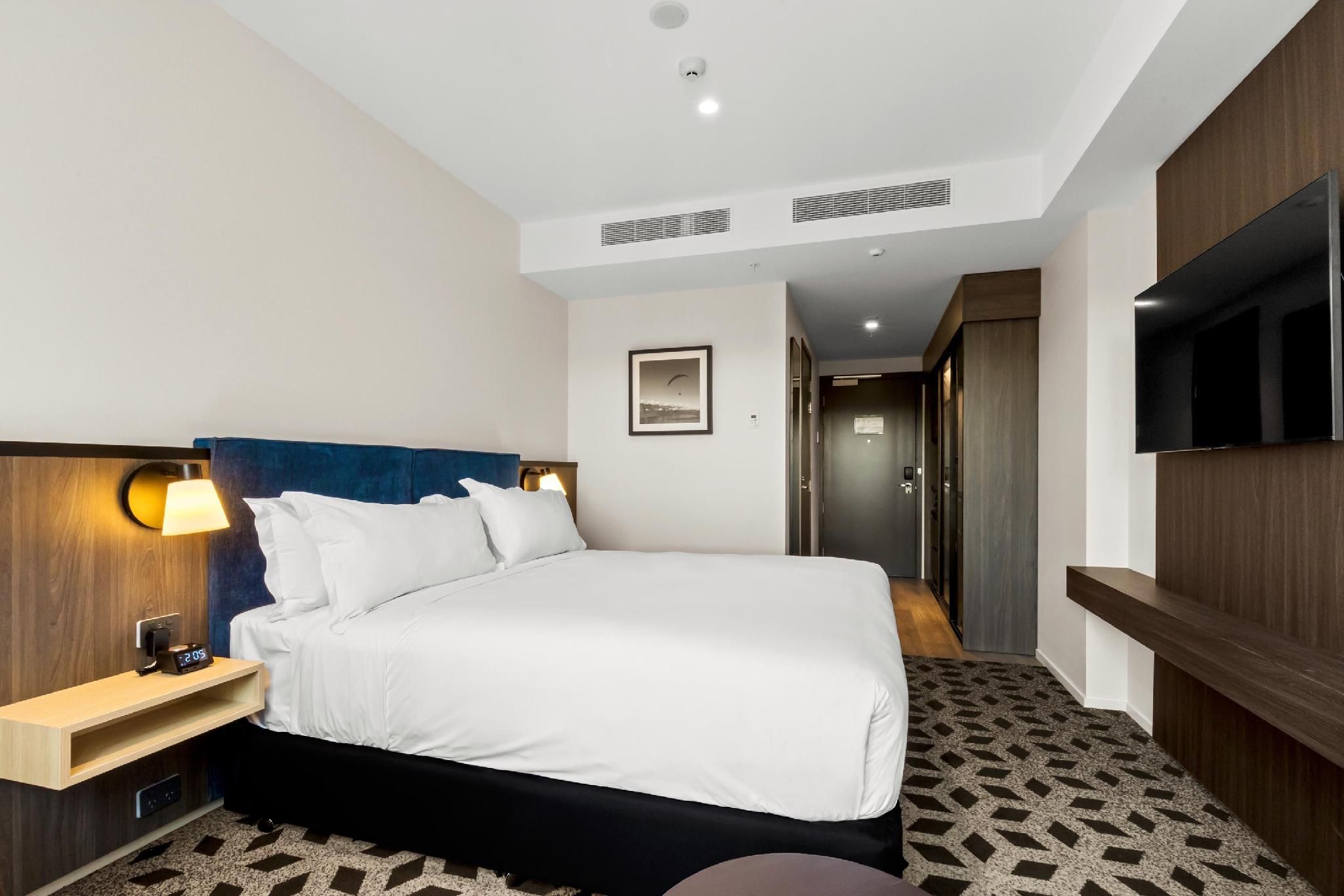 undefined Holiday Inn Queenstown Remarkables Park by IHG 6