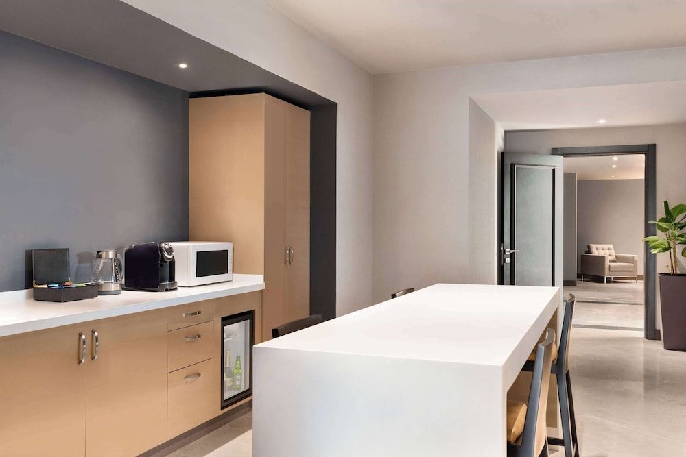 undefined Wyndham Grand Tbilisi 10