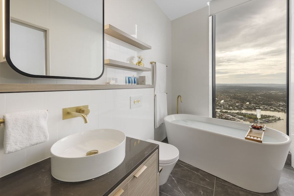 Meriton Suites Surfers Paradise 3 Bedroom Ocean Sky Suite 5
