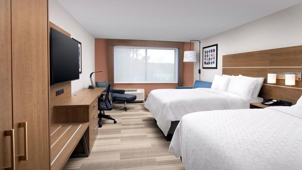 Standard Room, 2 Queen Beds, Accessible (Communications)