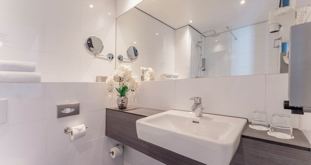 PLAZA Premium Almere Superior Studio 6