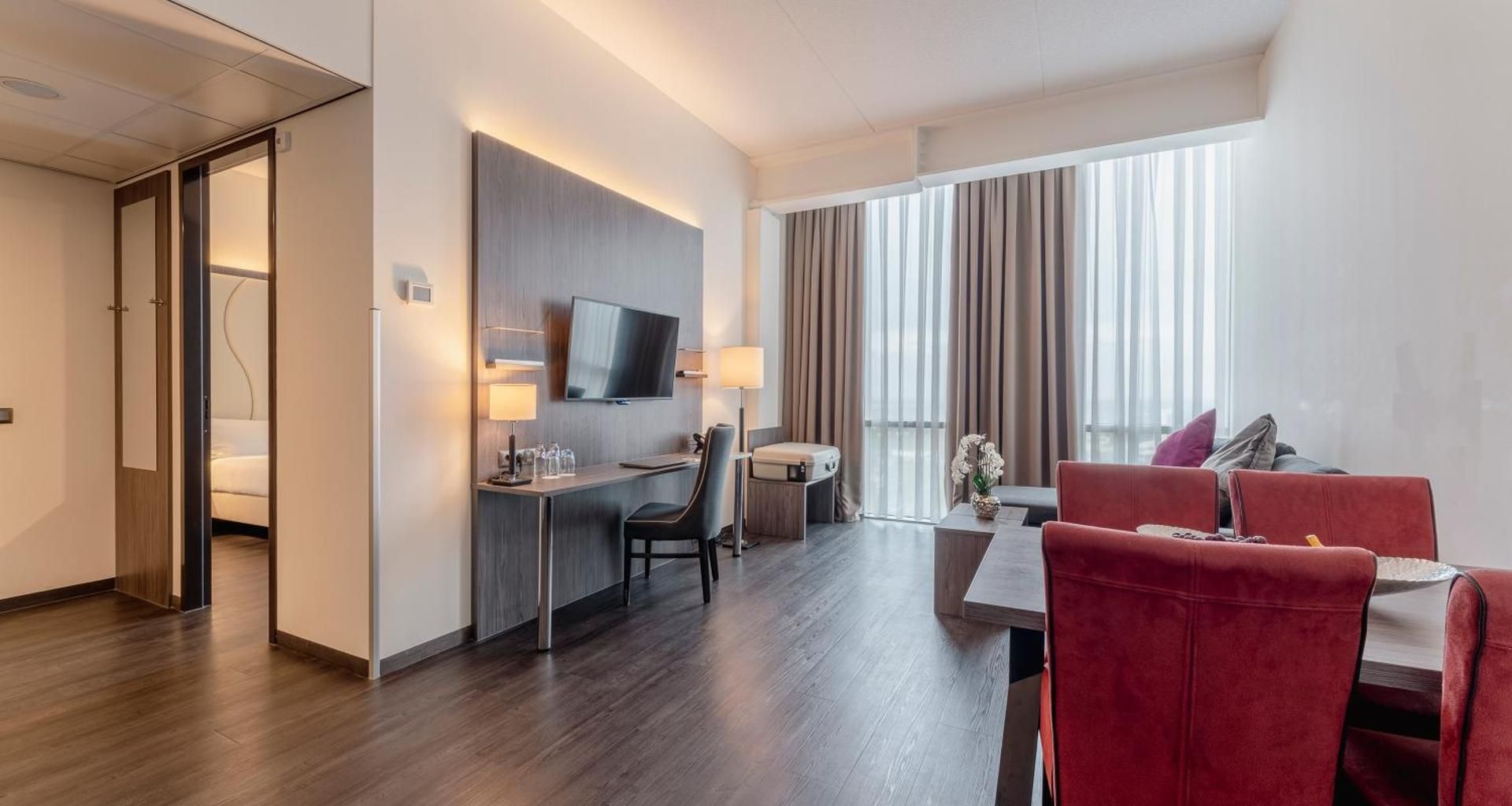 Superior Apartment with Twin Beds