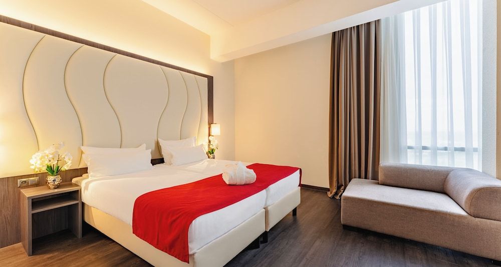 PLAZA Premium Almere Superior Apartment