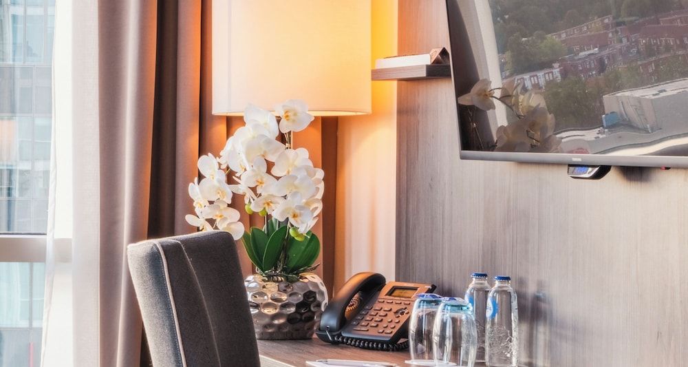 PLAZA Premium Almere Comfort Apartment 12