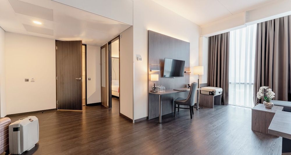 PLAZA Premium Almere Superior Apartment 10