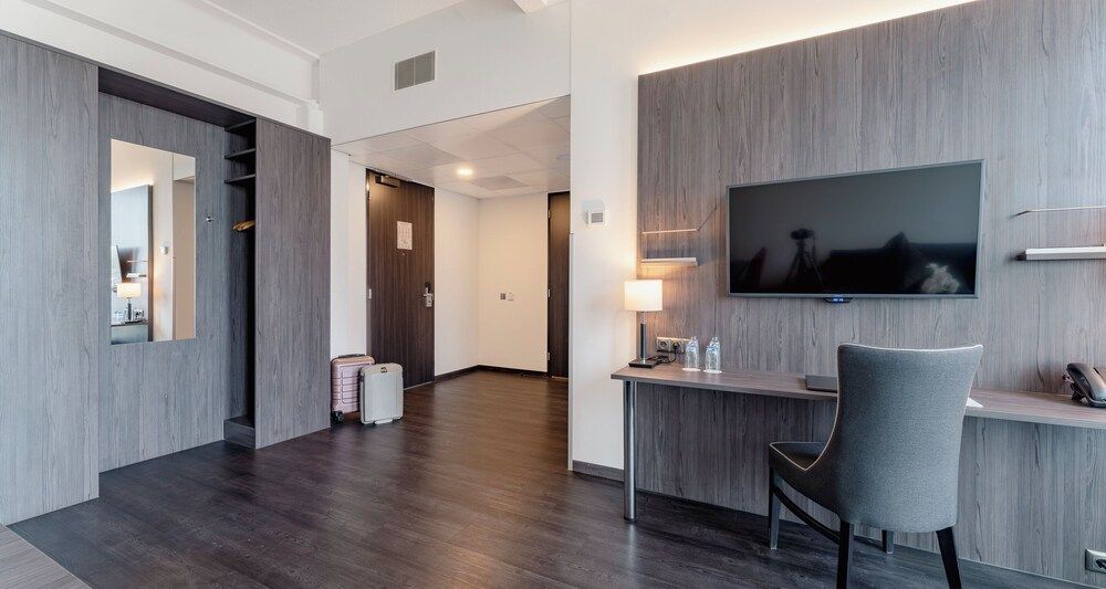 PLAZA Premium Almere Superior Apartment 12