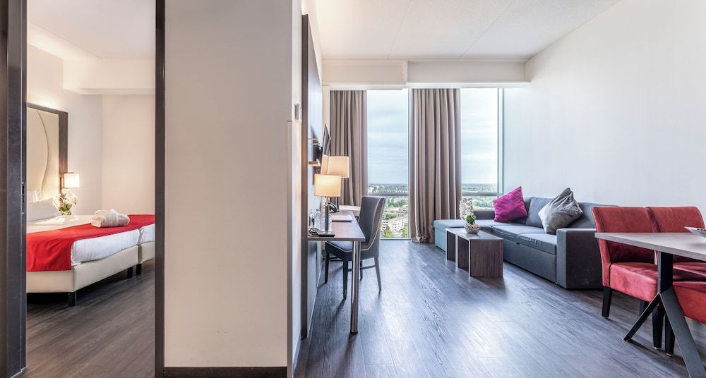 PLAZA Premium Almere Superior Apartment 3