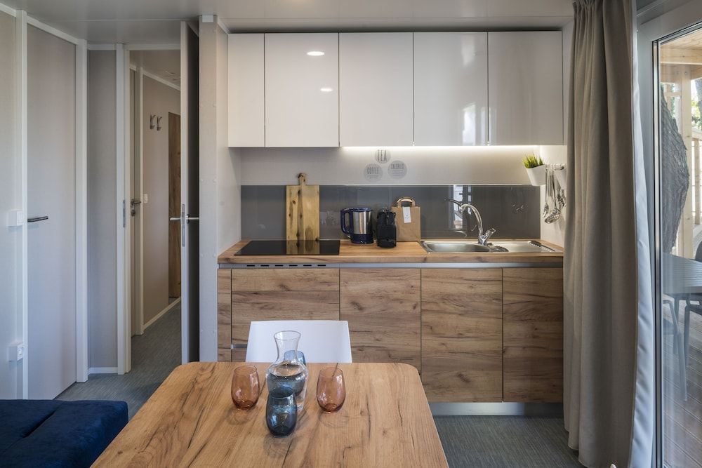 Falkensteiner Premium Mobilehomes Zadar - Camping Deluxe Mobile Home, 3 Bedrooms, Terrace 7