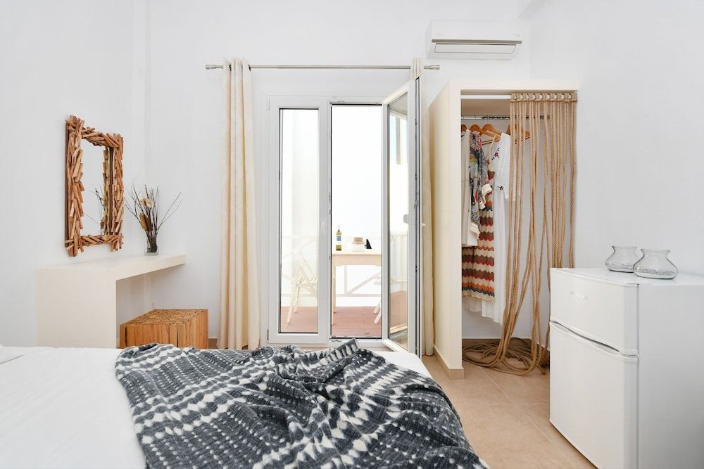 Comfort Apartment, 1 Queen Bed, Annex Building