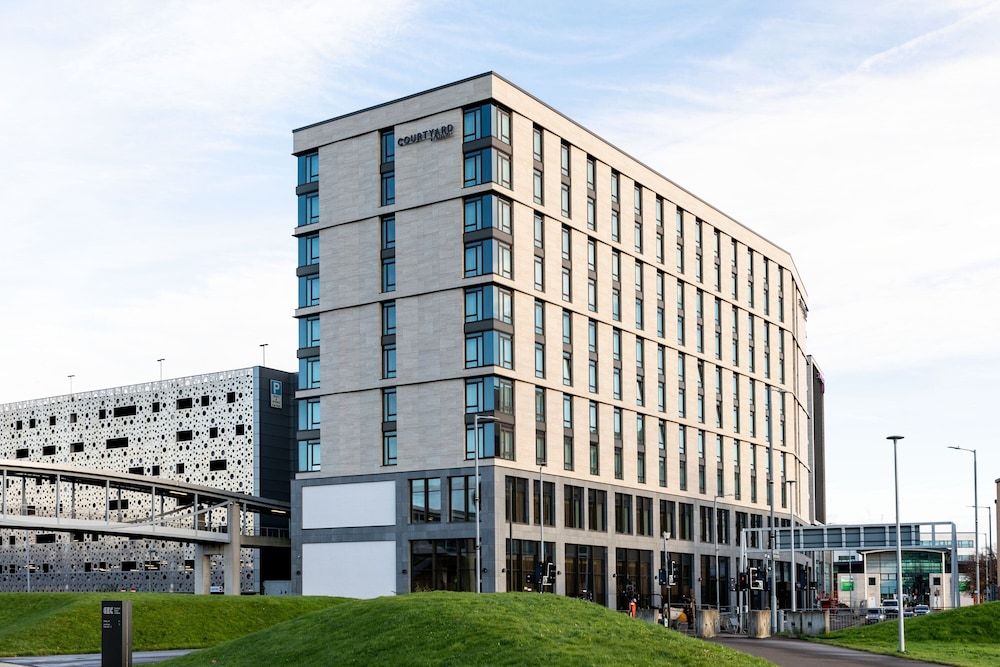 undefined Courtyard by Marriott Glasgow SEC 4