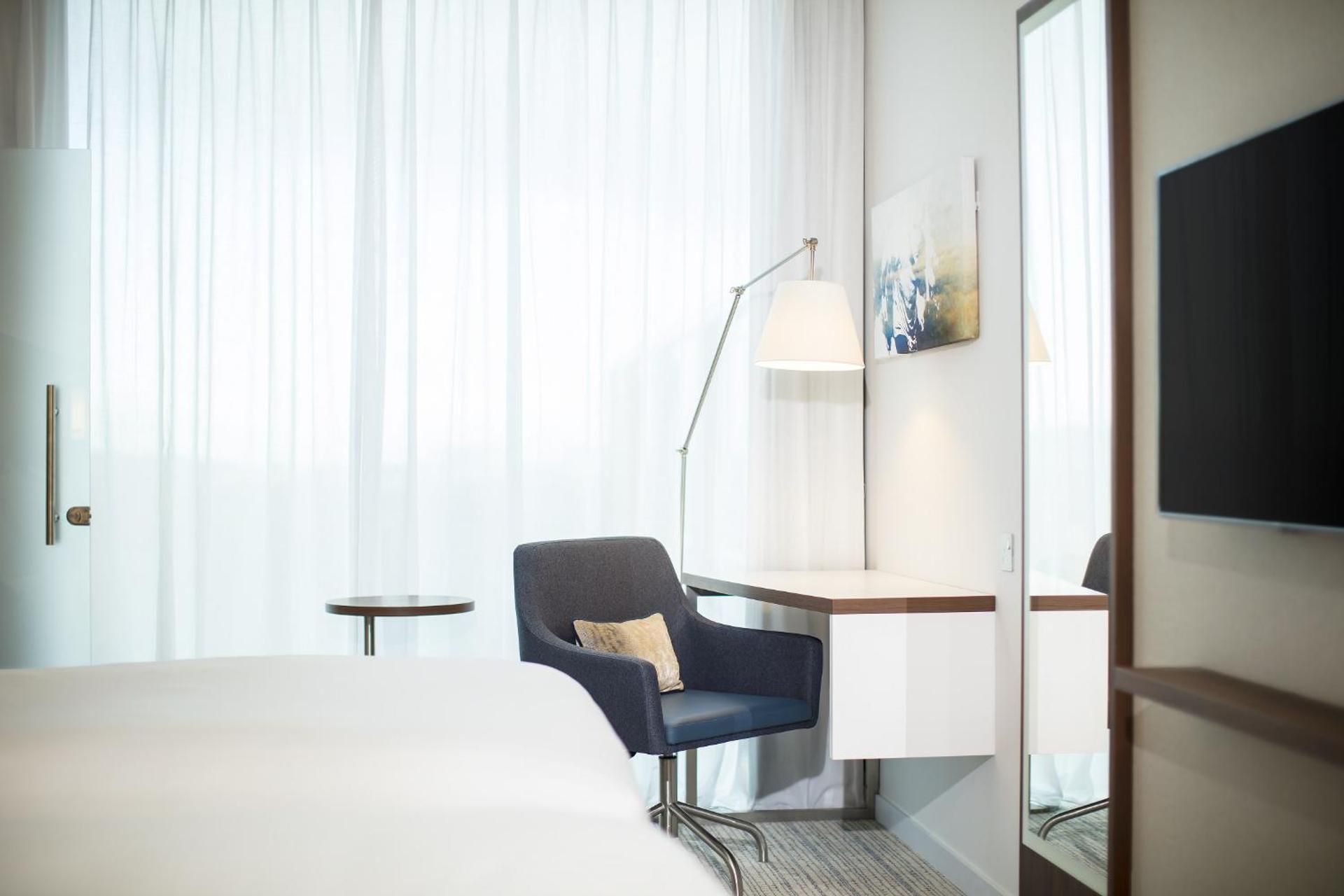 undefined Courtyard by Marriott Glasgow SEC 7