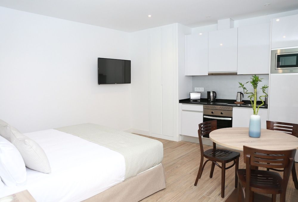 undefined New Point Madrid Opera