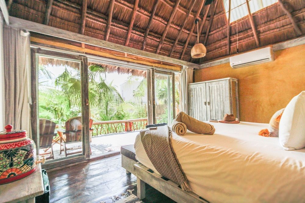 Villa Pescadores Tulum Room, 1 King Bed, Garden View 6