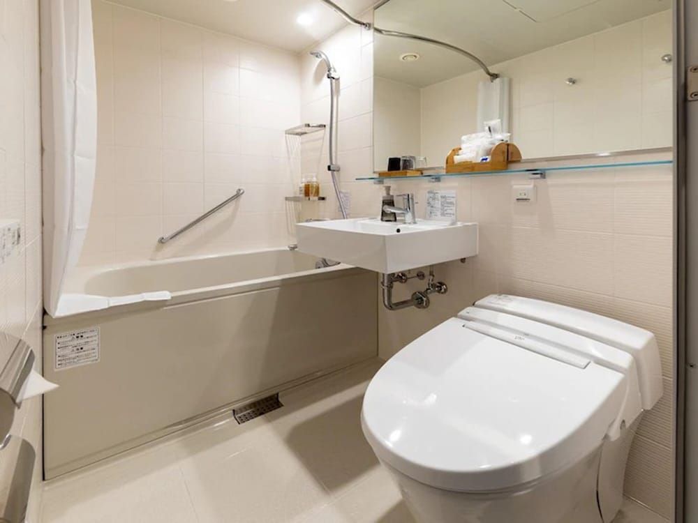 Nishitetsu Hotel Croom Nagoya Double Room, Non Smoking (with bath tub) 6