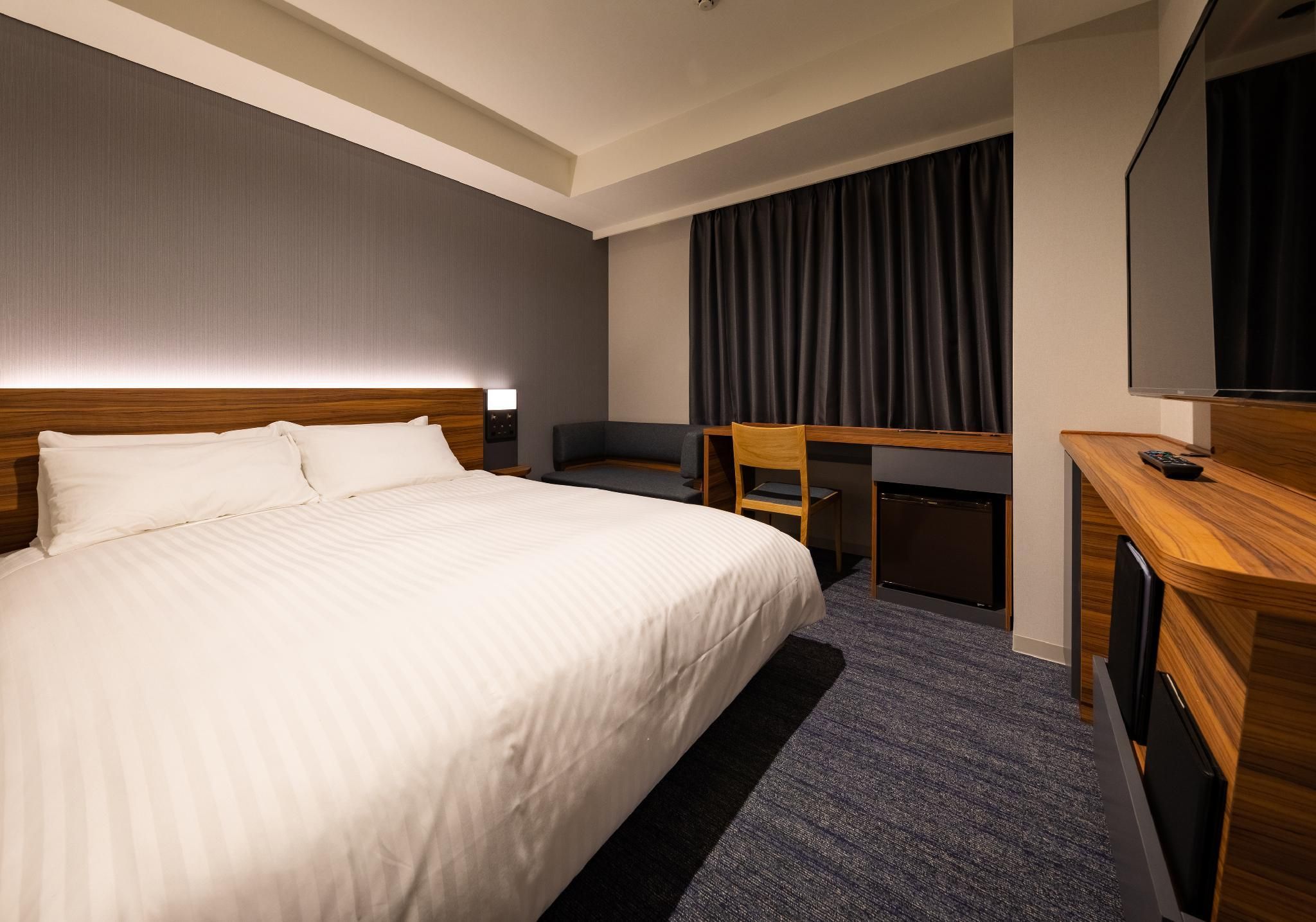 Standard Double Room - Non-Smoking