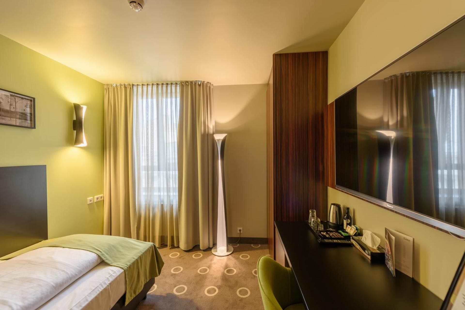 Single Room