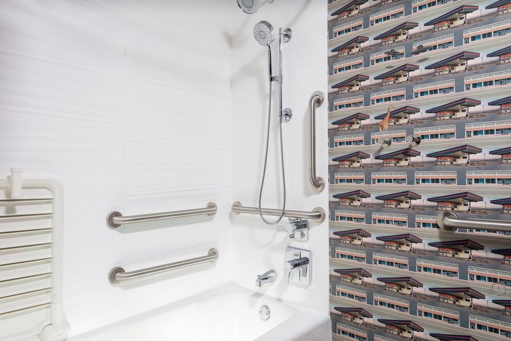 undefined Aloft Atlanta at The Battery Atlanta 2