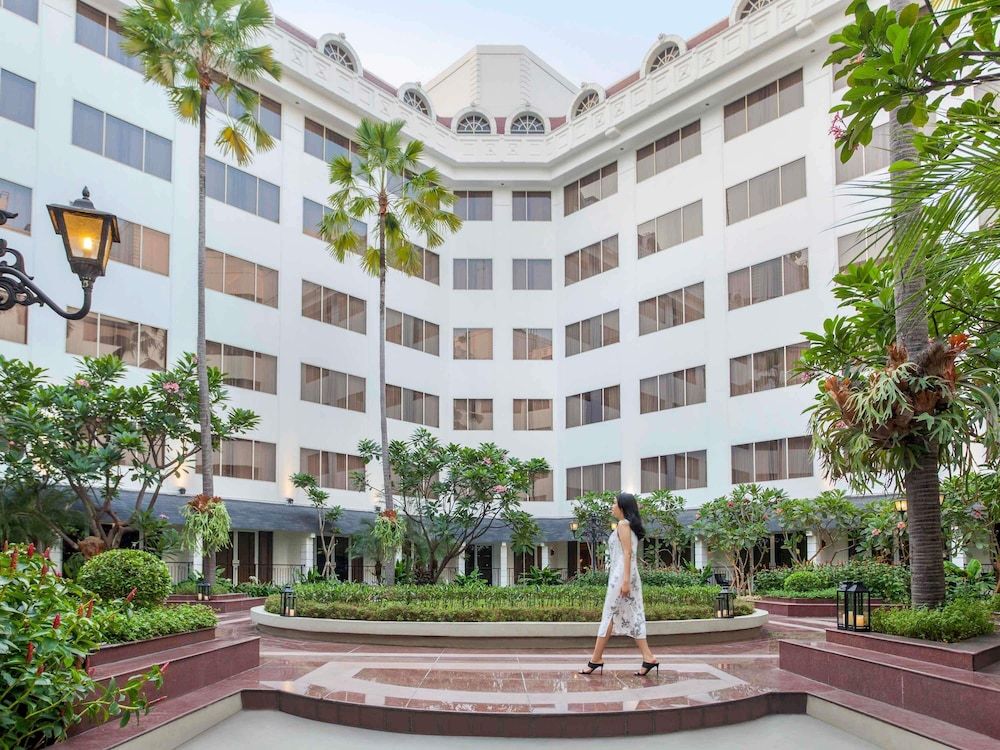 undefined Mercure Jakarta Batavia 4
