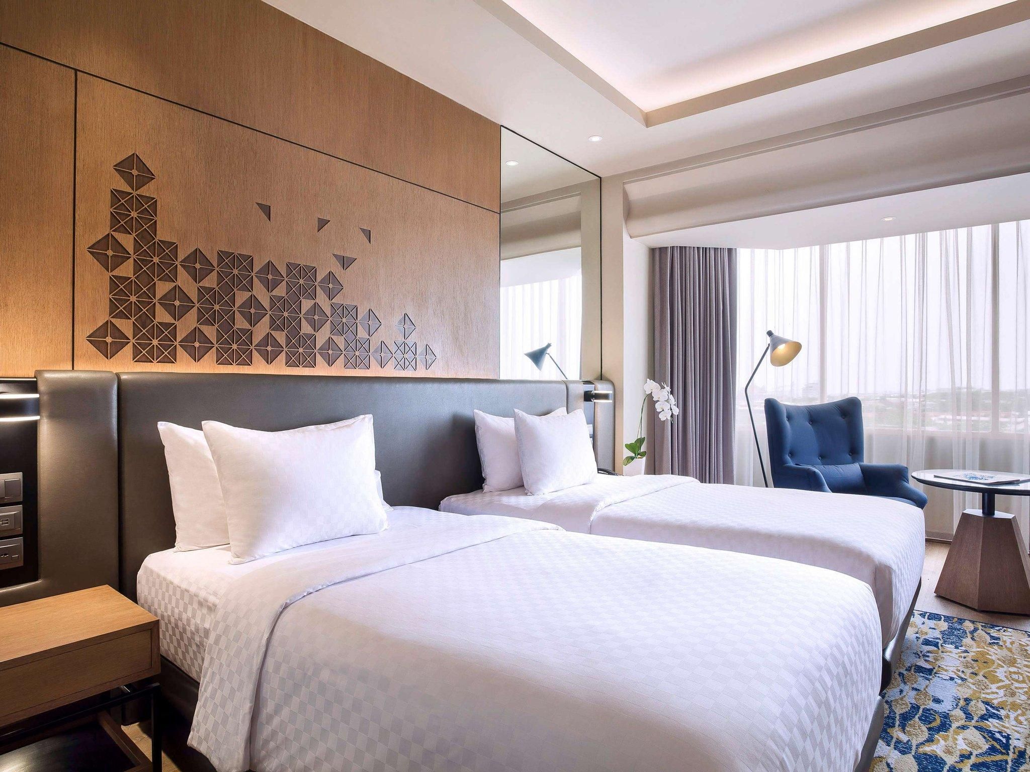 Privilege Luxe Room with 2 single beds