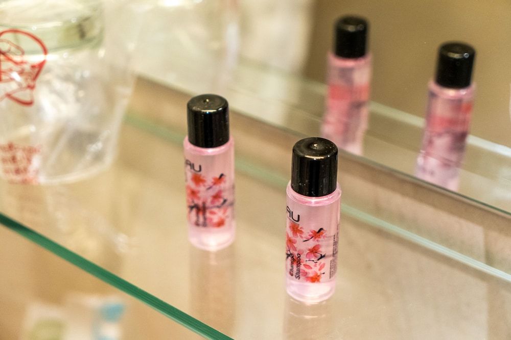 Hostal Matheu City Double or Twin Room 16