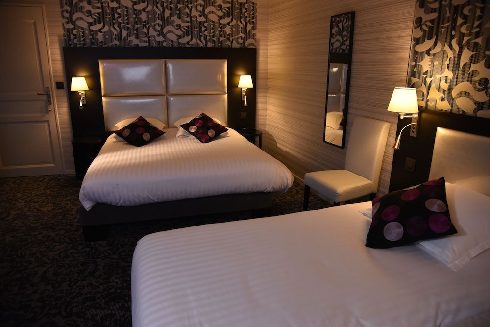 Au Relais St Éloi Suite 3