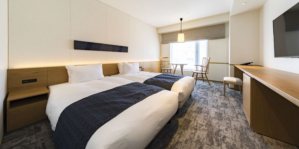 Hollywood Twin Room, Non Smoking (With Washer-Dryer)