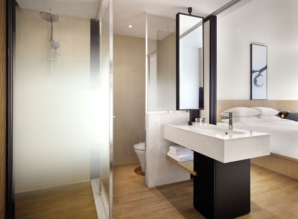 Fairfield by Marriott Busan Songdo Beach Standard Room, 1 King Bed, Ocean View 5