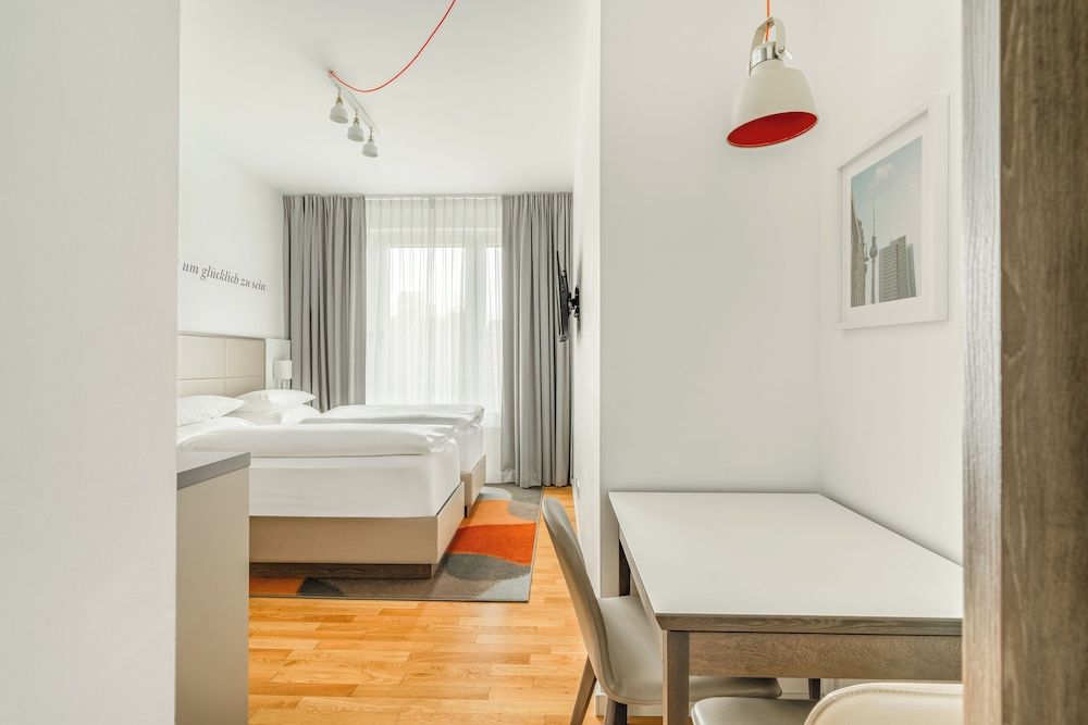 undefined High Park am Potsdamer Platz 4