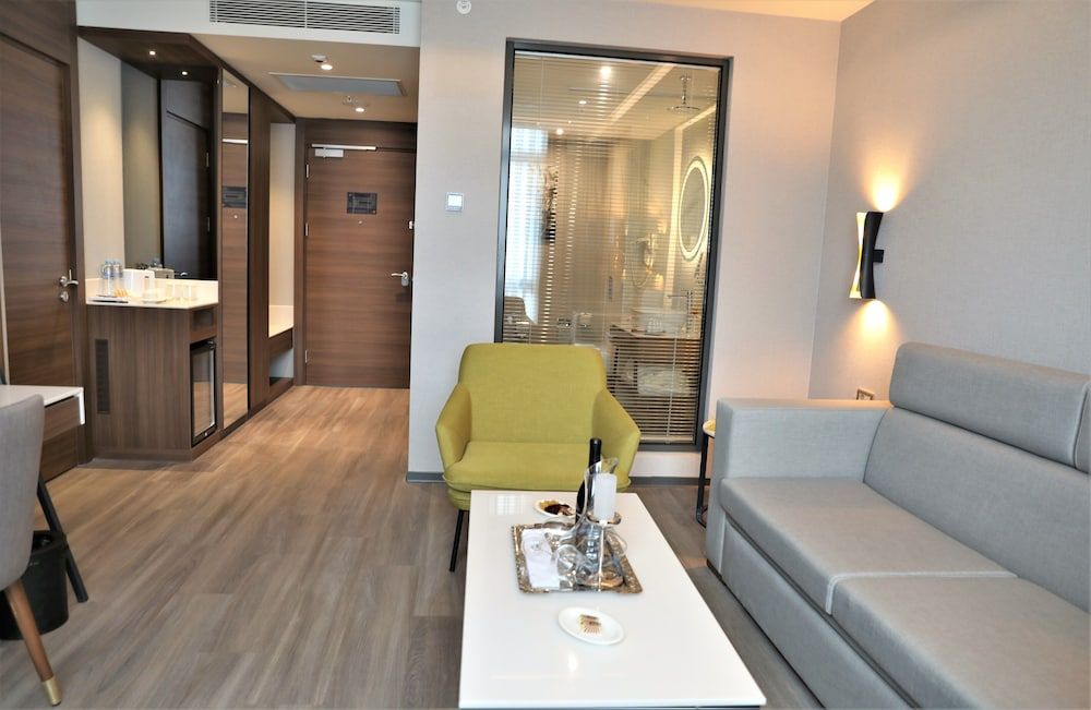 Limak Skopje Luxury Hotel Senior Suite 5