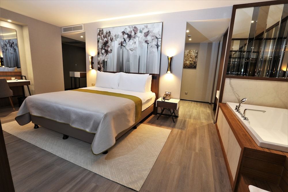 Limak Skopje Luxury Hotel Family Suite 4