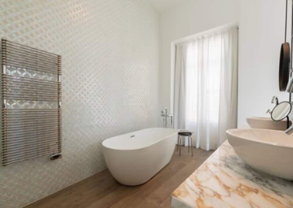 Premier Suite