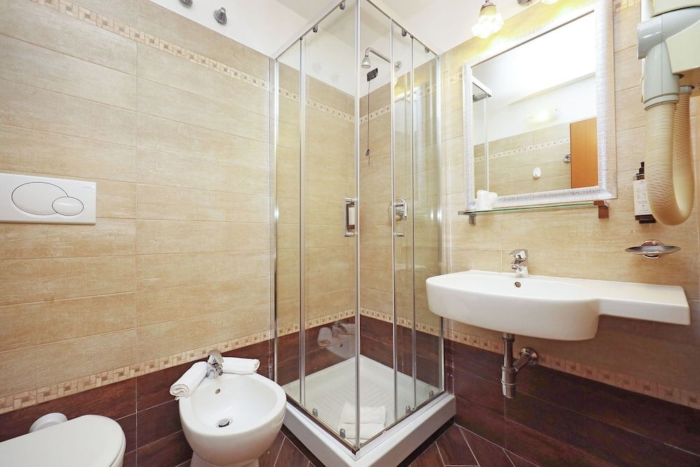 Hotel Rimini Double Room 17