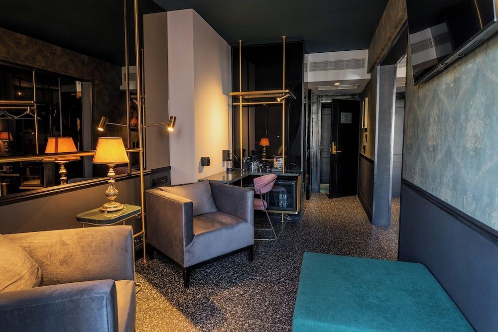 undefined Skylark, Aluma Hotel & Resort