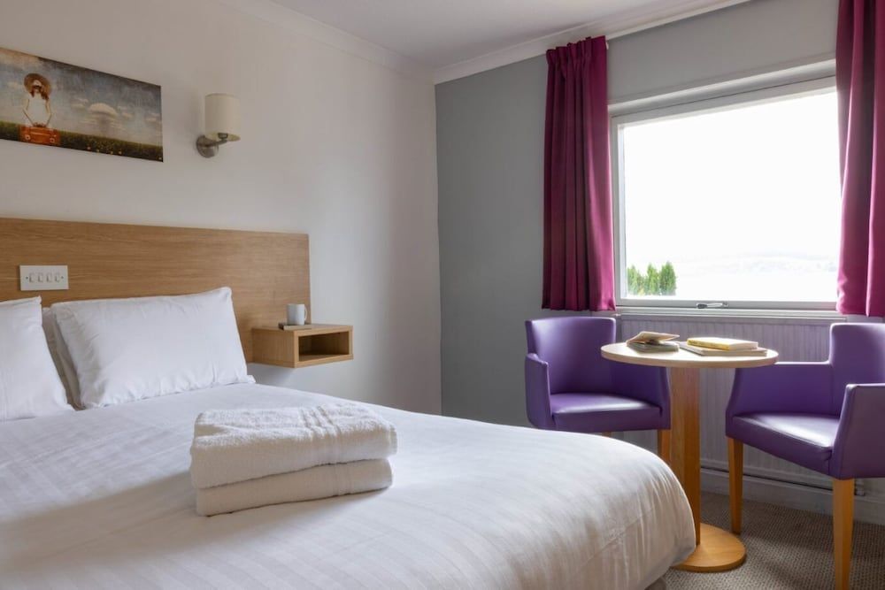 undefined The Caledonian Hotel 9