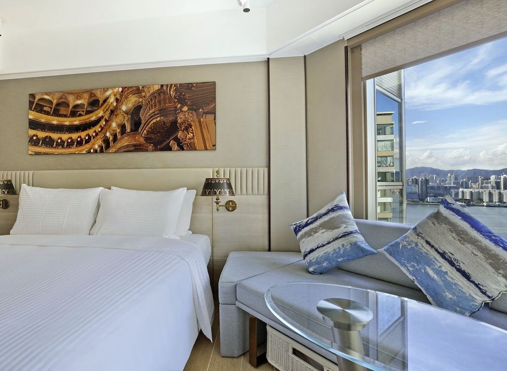 undefined Hotel Alexandra 2