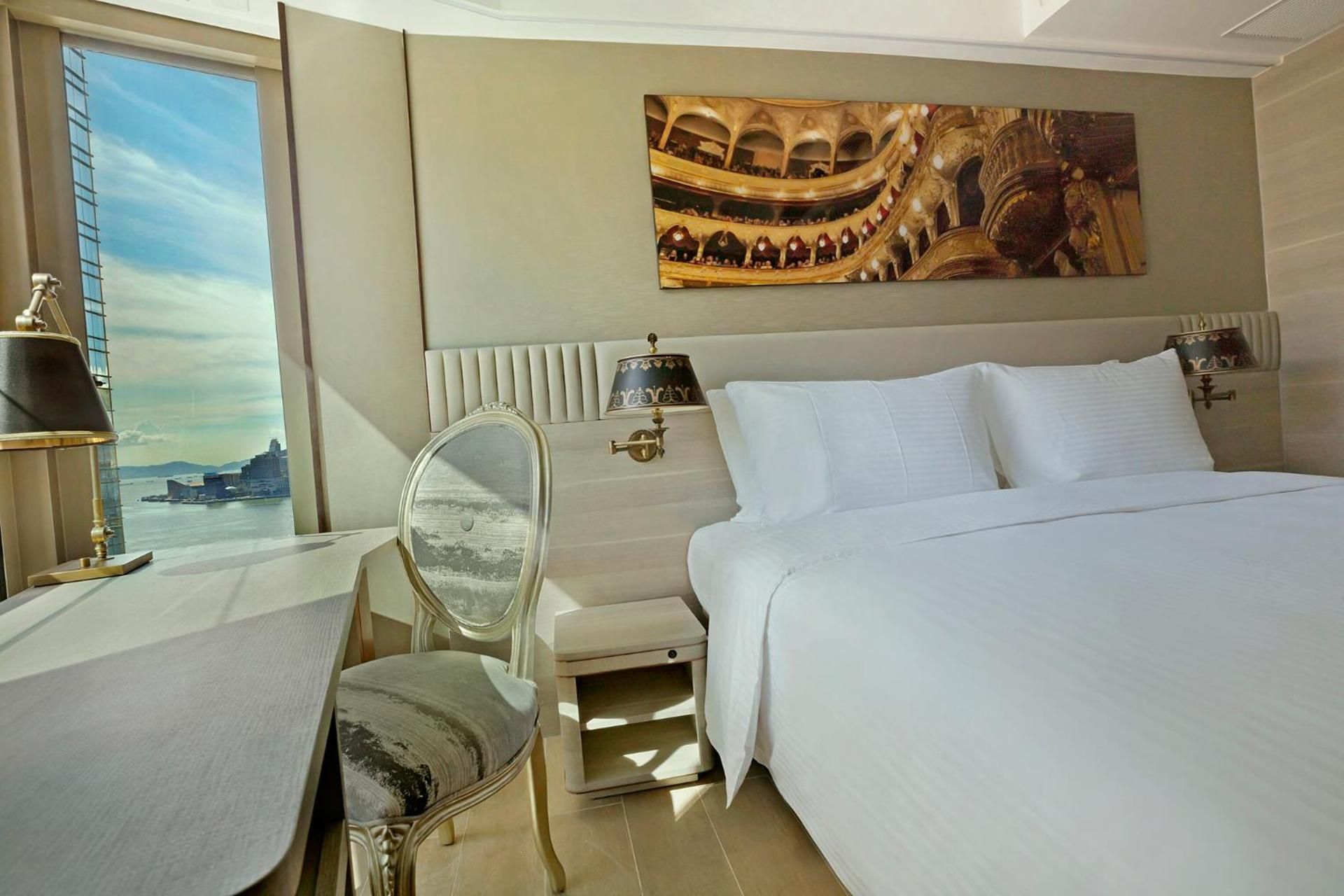 undefined Hotel Alexandra 5