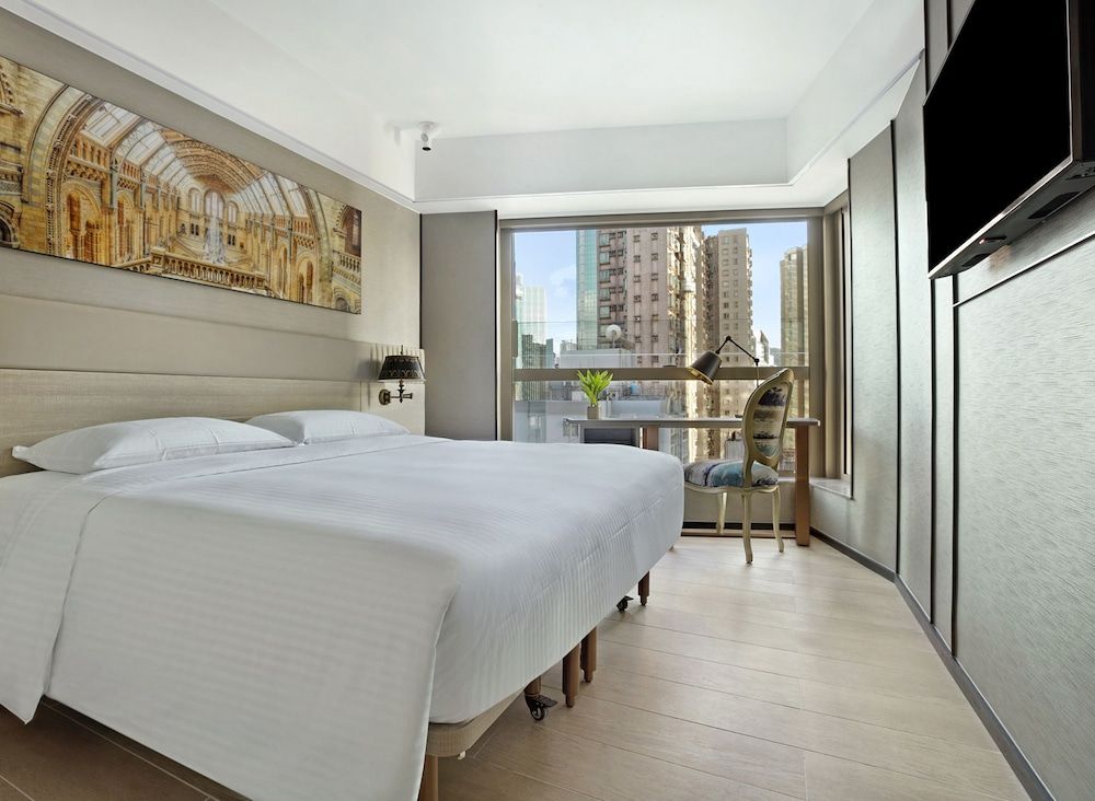 Hotel Alexandra Diamond City View Room 2