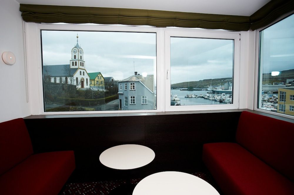 Large Room with Sea View
