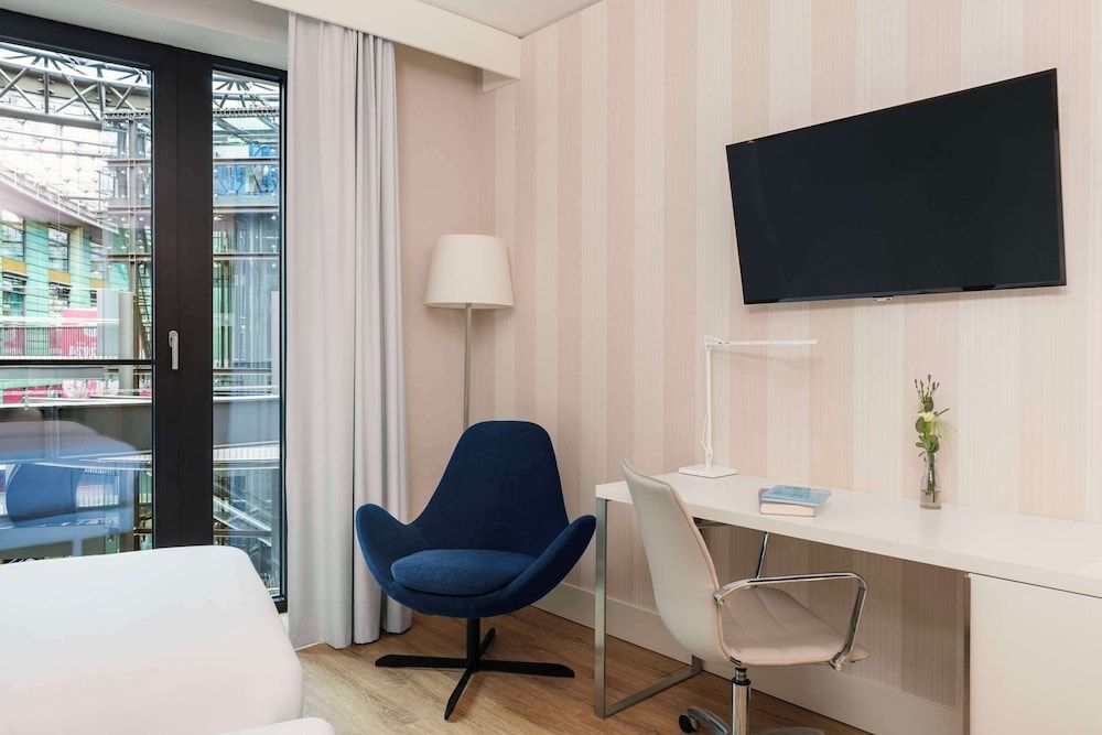 NH Leipzig Zentrum Standard Room 8