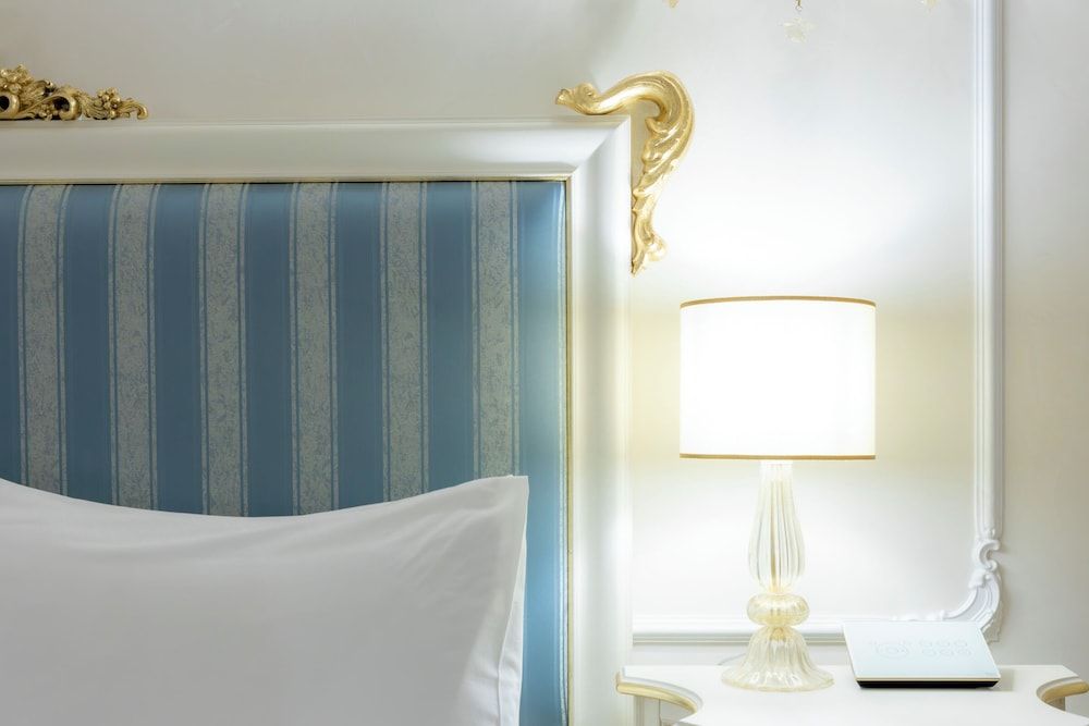 Cà Bonfadini Historic Experience Superior Double Room 10