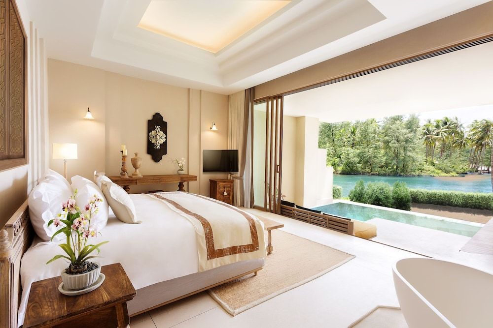 Devasom Khao Lak Beach Resort & Villas Seaside Pool Paradise Suite
