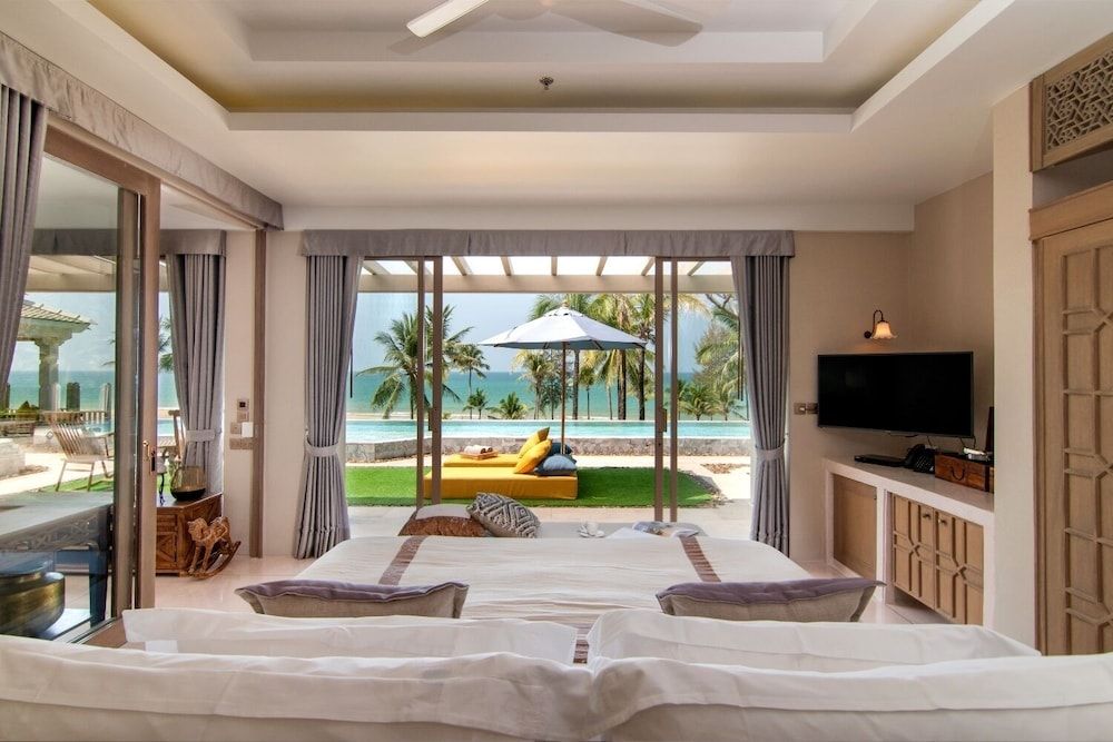 Devasom Khao Lak Beach Resort & Villas Devasom Sky Villa Two-Bedroom Pool Penthouse (Free roundtrip airport transfer) 3