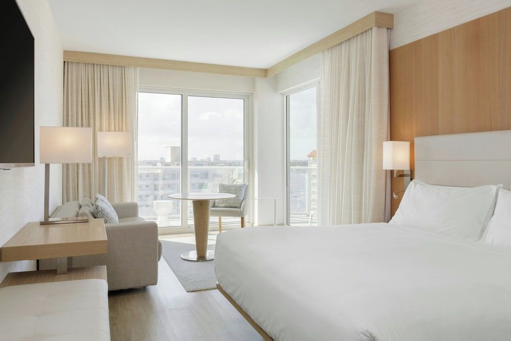 undefined AC Hotel by Marriott Fort Lauderdale Beach 5
