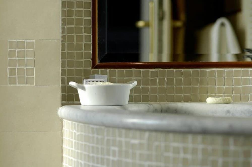 Hotel Lancelot Double or Twin Room 11