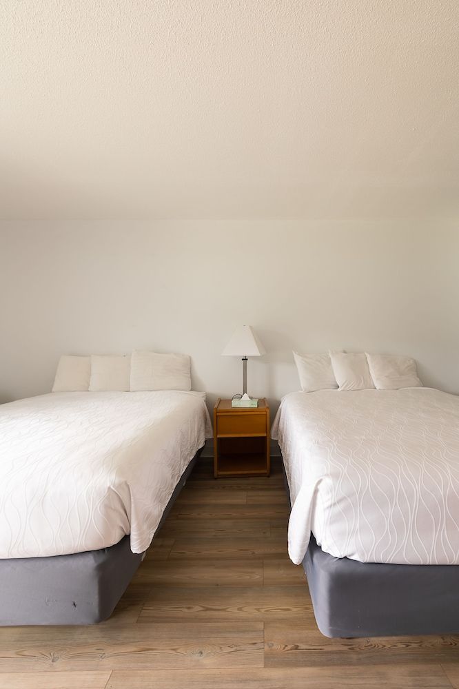 Jot's Resort Deluxe Room, Kitchenette 2