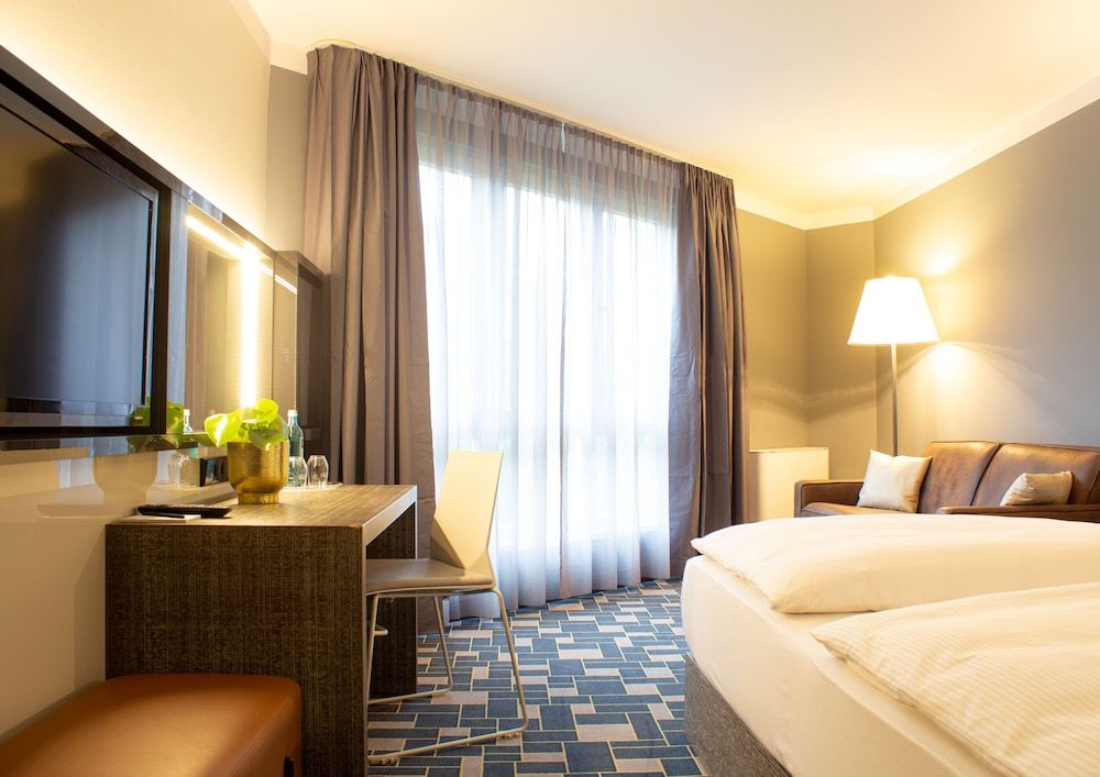 GINN Hotel Berlin - Potsdam Family Triple Room 6