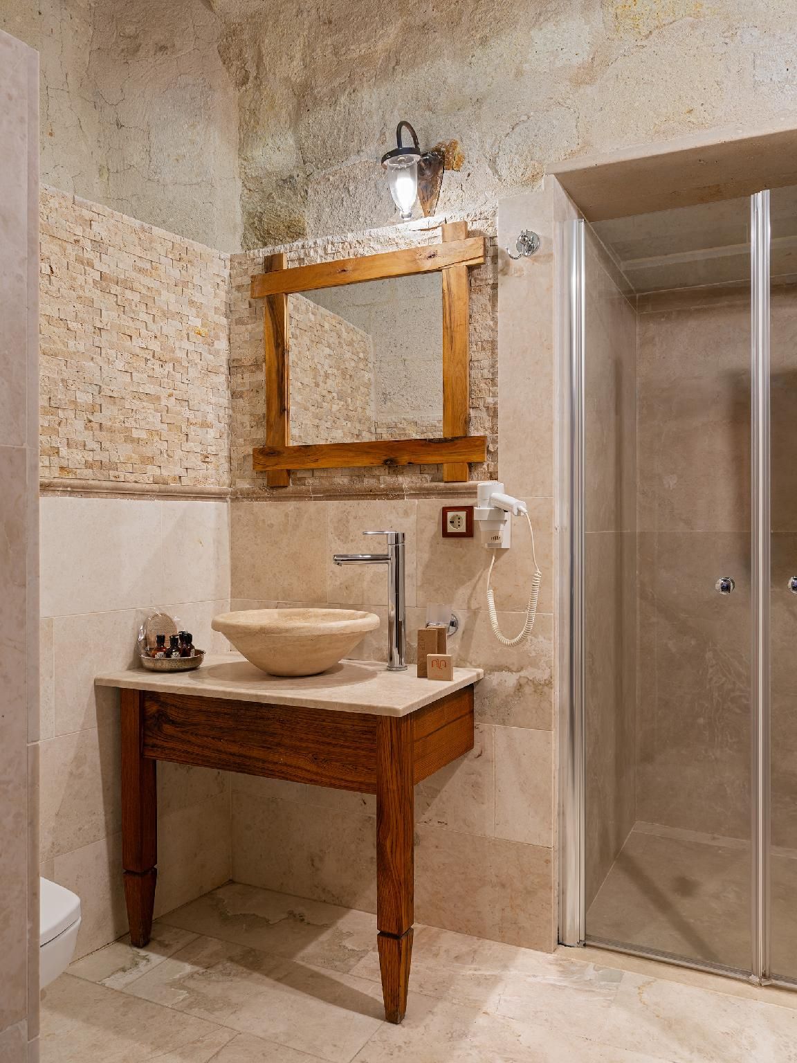 Aza Cave Hotel Special Class Annex Double Room 3