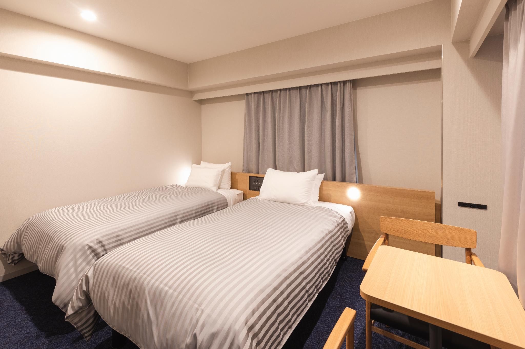 Deluxe Twin Room - Non-Smoking
